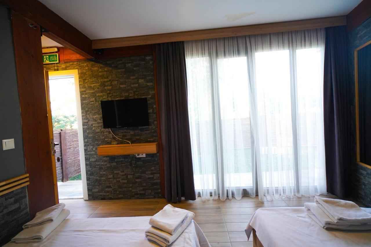 Qcunda Otel Ayvalı Eksteriør billede