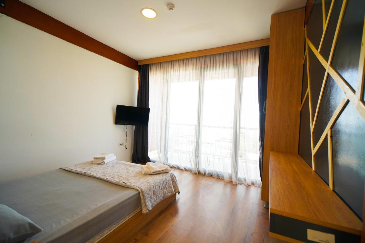 Qcunda Otel Ayvalı Eksteriør billede