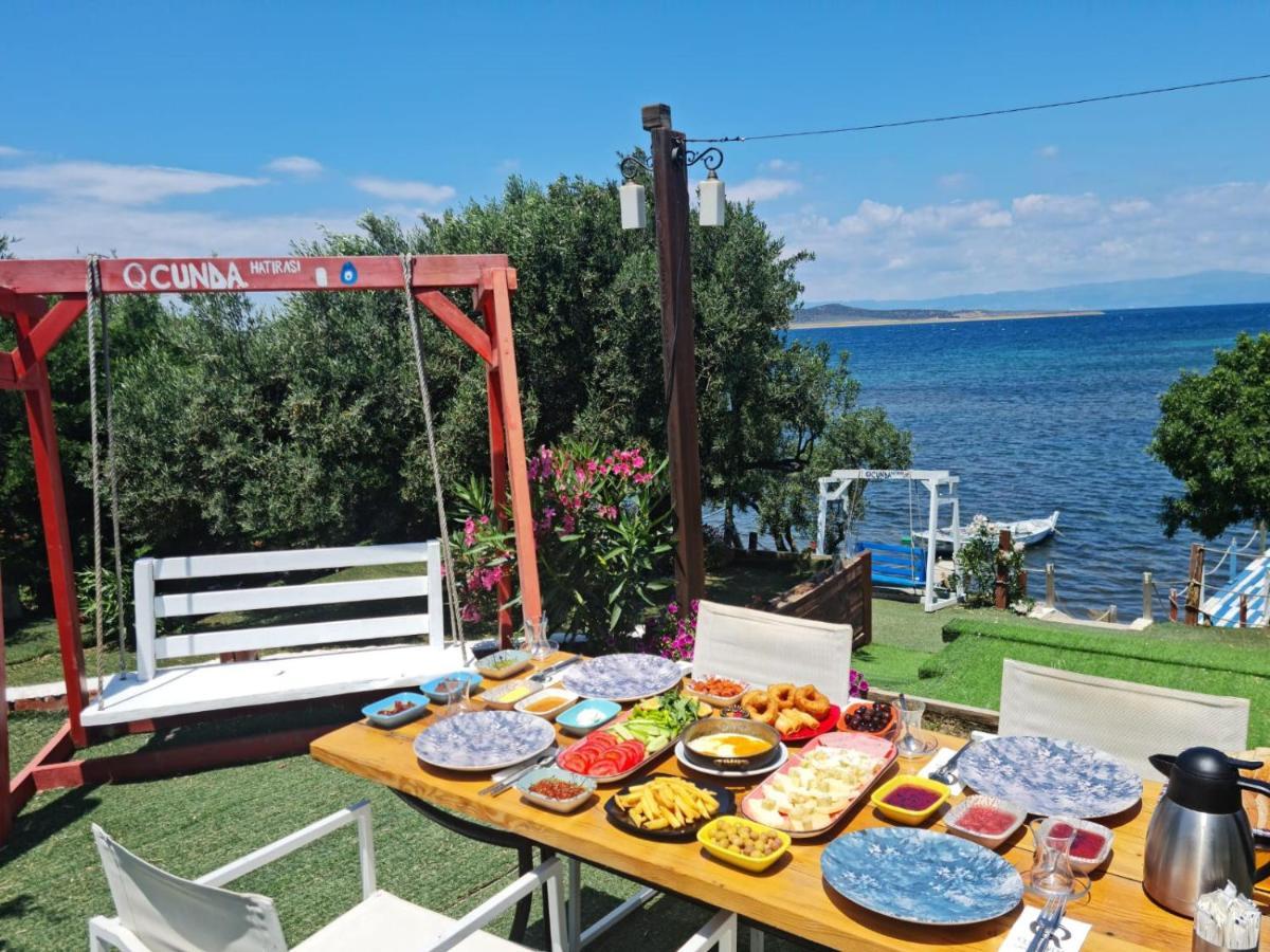 Qcunda Otel Ayvalı Eksteriør billede